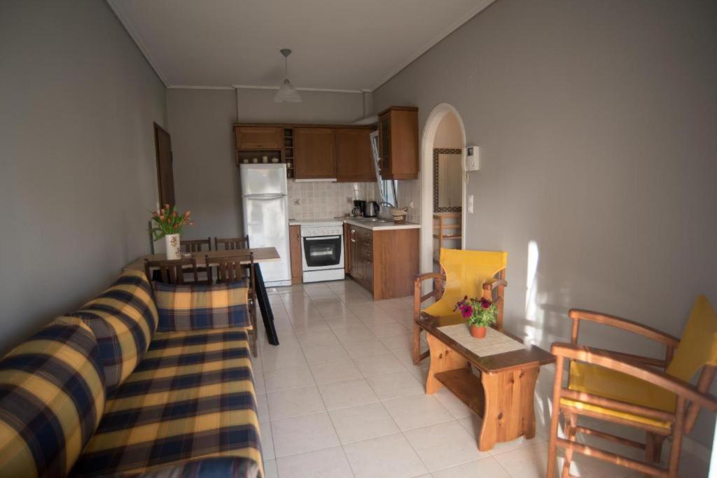 Vkastri City Apartment Lefkada City ภายนอก รูปภาพ